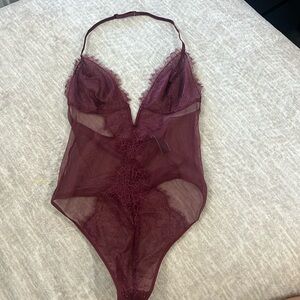 Victoria’s Secret lace bodysuit S